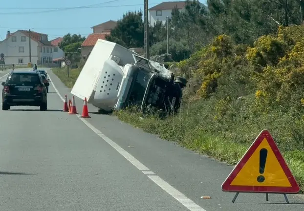 Accidente Camion en Carnota