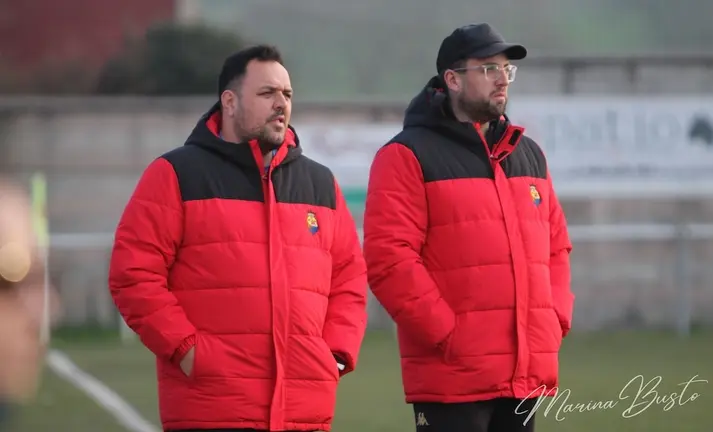 Felipe Vilela e Sergio Pataca a fronte do Muxia CF 2025-2026-Foto-Marina Busto