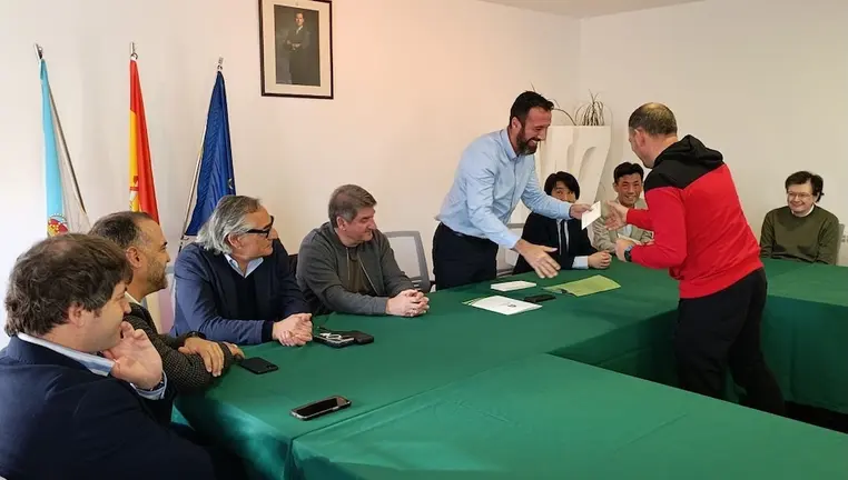 Pago da eolica Eurus as entidades de Mazaricos polo parque eolico A Ruña II