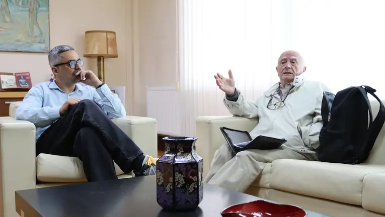 Toni de Searez co alcalde de Carballo