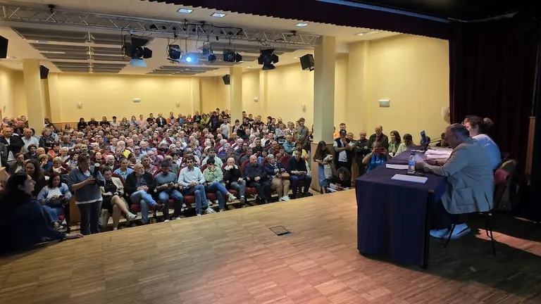 Reunión informativa planta Biogás Soandres Laracha