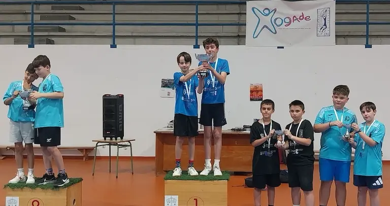 AS Zas e VTM Vimianzo nun podio do Campionato intercomarcal de tenis de mesa