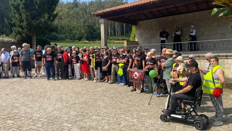 Peregrinacion en Soandres contra a Planta de Biogas 2