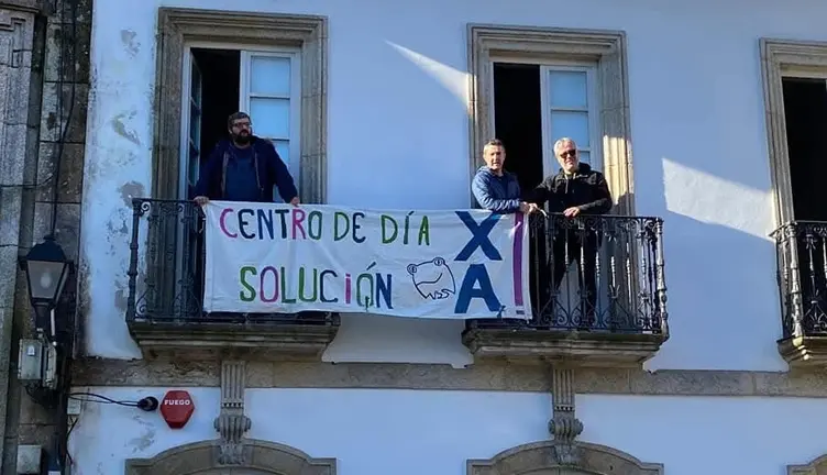 PLATAFORMA centro de dia de Corcuion Xa
