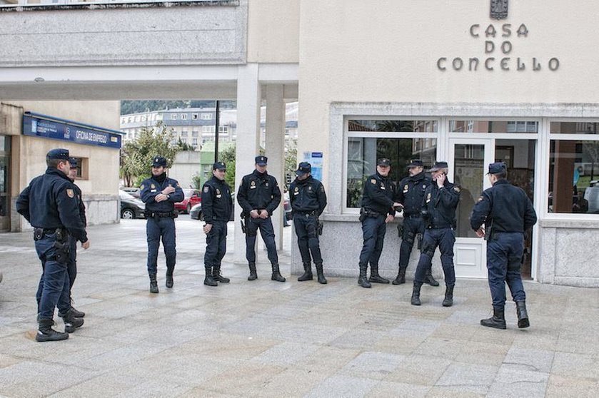 Despliegue policial no marco da Operación Orquesta en xaneiro de 2011-Foto: Marcos Rodríguez