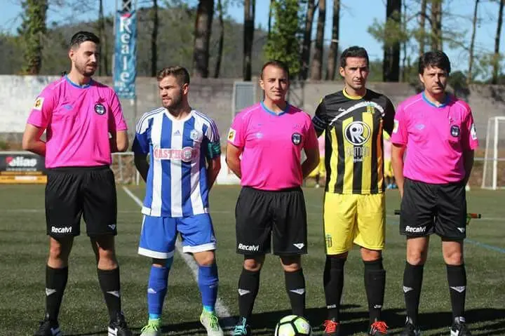 Trio costeiro nun derbi da costa-Foto-Santi Boedo