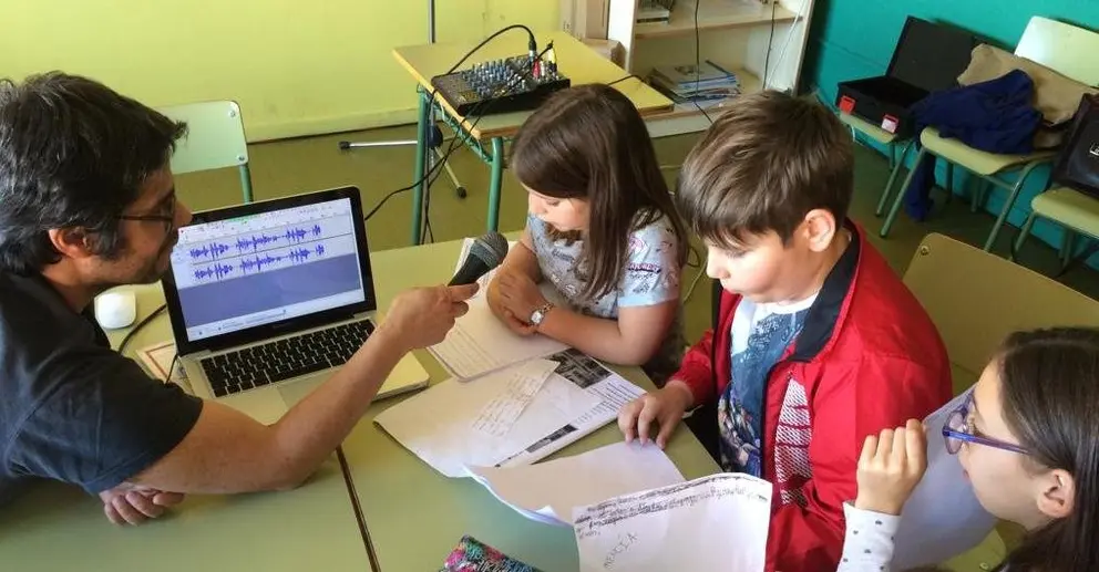 Taller de radiONeria no CEIP Mar de Fora