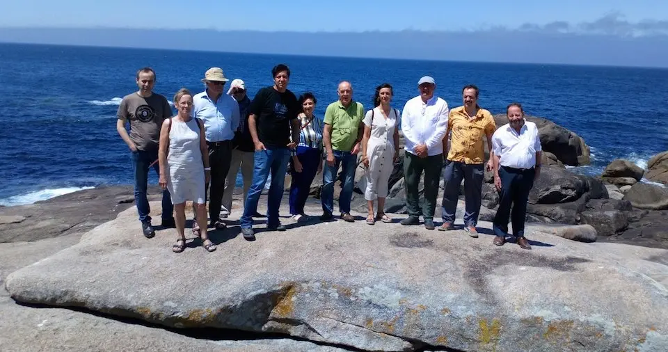 Poetas internacionais na Pedra de Abalar coa Fundacion Rosalia de Castro