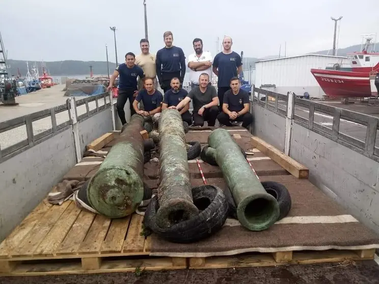 Canons do seculo XVI rescatados en Camarinas