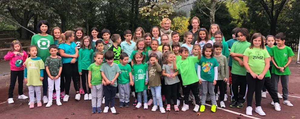 O CEIP de Louro vestiu de verde na Semana Mundial polo Clima