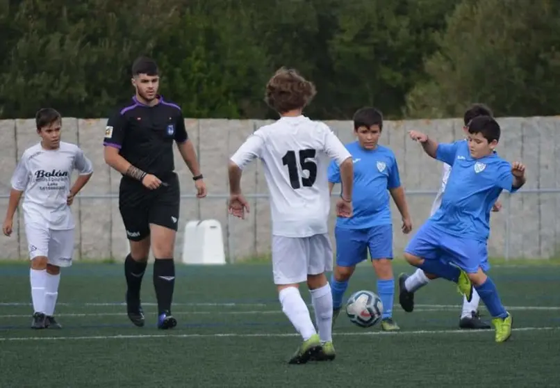 Partido de Futbol base da Costa da Morte