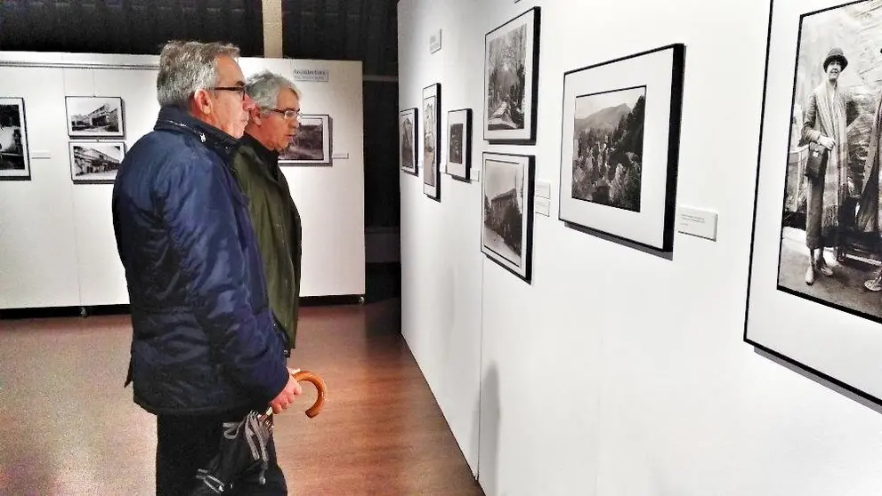 Exposicion de Ruth Matilda Anderson en Carballo