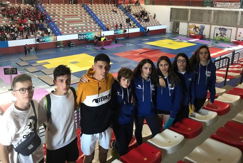 Membros do Judo Club Bergantinos en Tenerife