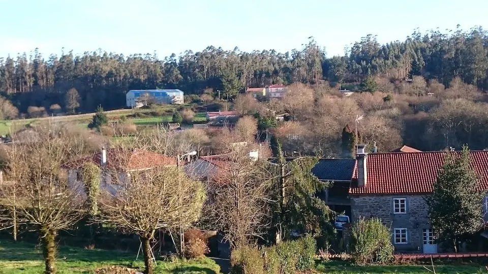 A Illa aldea de SAnta Comba incomunicada 1