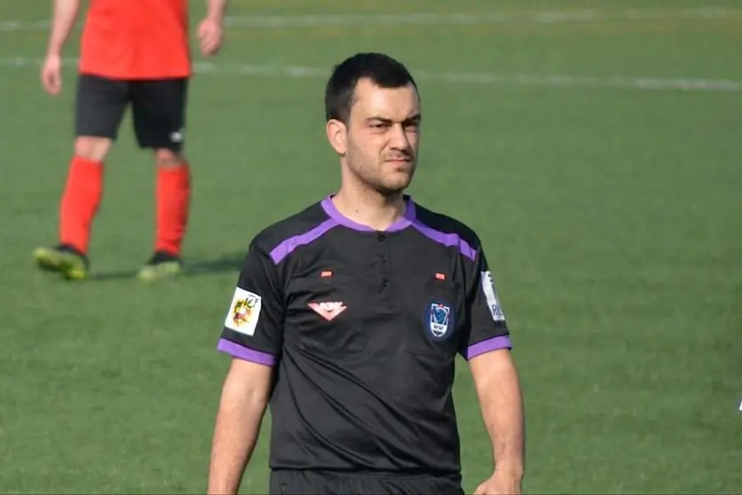 Bruno Mendez arbitro da Costa da Morte