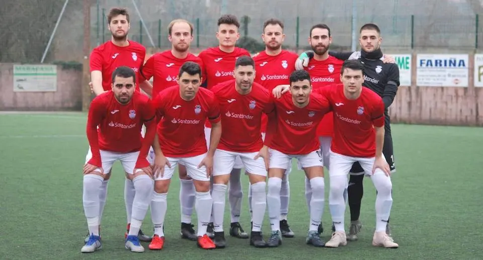 O SD Ponteceso novo lider da Liga da Costa tras vencer na Rocheira-Foto-Brais Pose e David Antelo