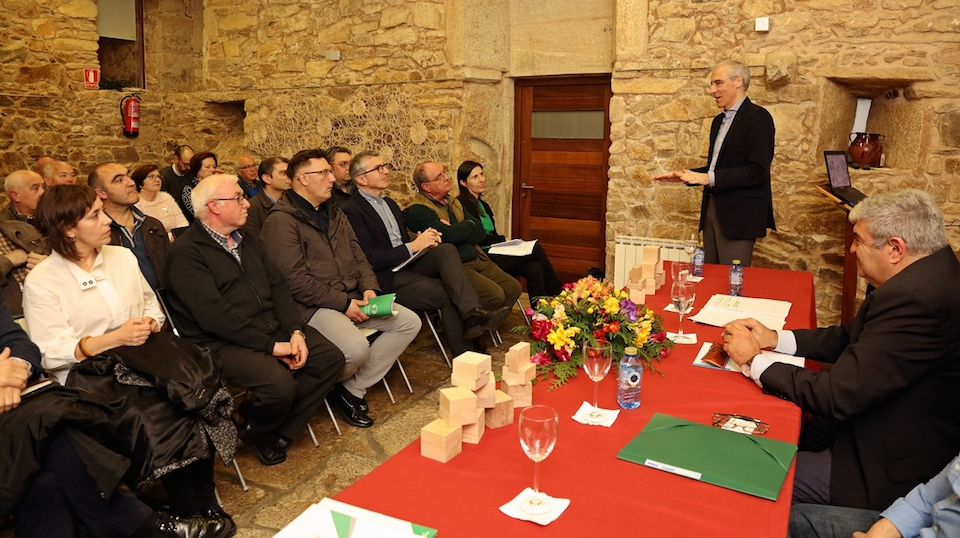 Visita da Atacarma a Fundacion Eduardo Pondal