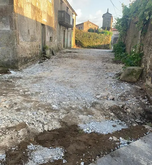 Camiños interiores no núcleo de Vilachán