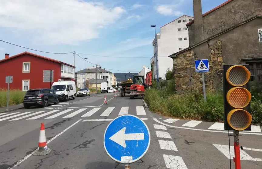 Obras na Avda Eduardo Pondal de Ponteceso