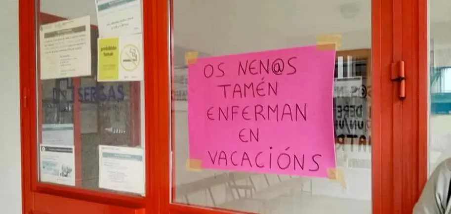 Os nenos tamen enfermas de vacacions