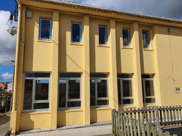 Escola Unitaria de Castromil en Vimianzo