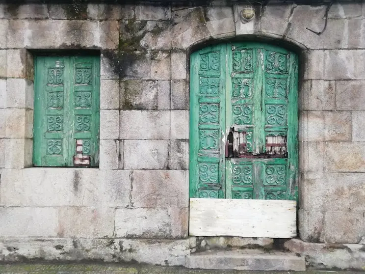 Edificio abandonado en Corcubion