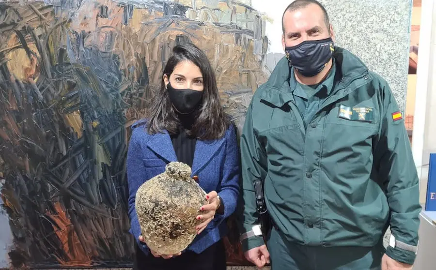 Anfora de Corcubion ao Museo do Mar de Vigo