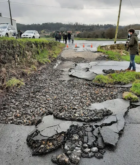 Consecuencias nas estradas de Vimianzo das inundacions da Borrasca Karim