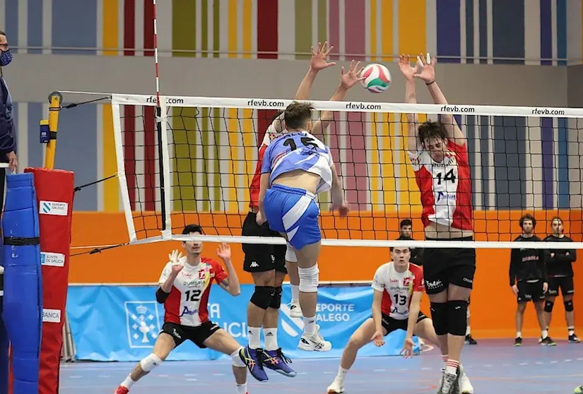 Foto do Volei Dumbria na Superliga 2