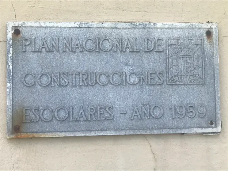 Placa Franquista en Bustelo