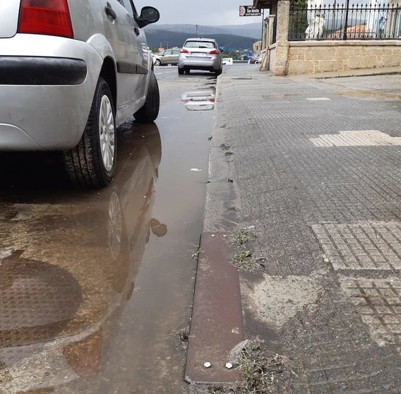 inundacions e malos cheiros en Corcubion
