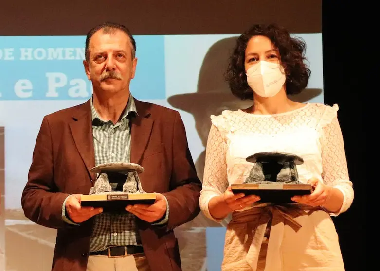 Paco Abella e Ana Fuentes homenaxeados en Cabana