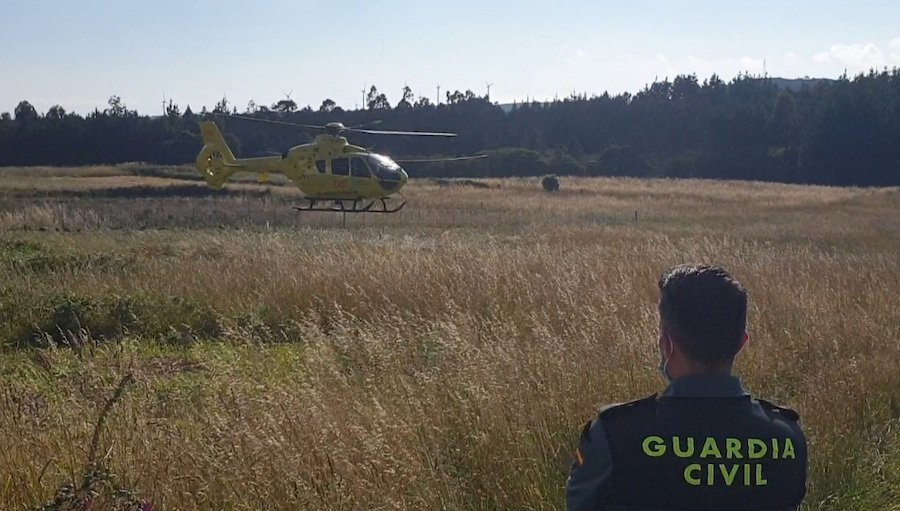 Garda Civil co helicoptero medicalizado