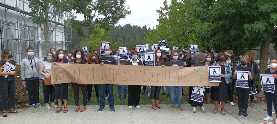 IES de Ponteceso en protesta