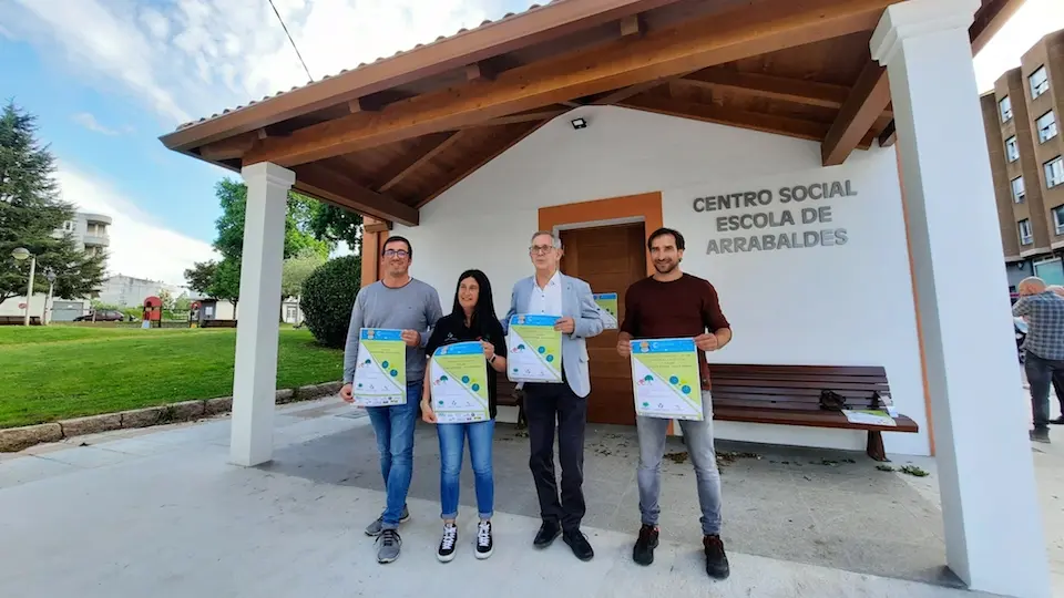 Presentaron o evento o concelleiro de Deporte, Marcos Trigo; a presidenta do Club Ciclista, Vanesa Loureiro; o alcalde Evencio Ferreiro e o concelleiro de Mobilidade, Juan Seoane