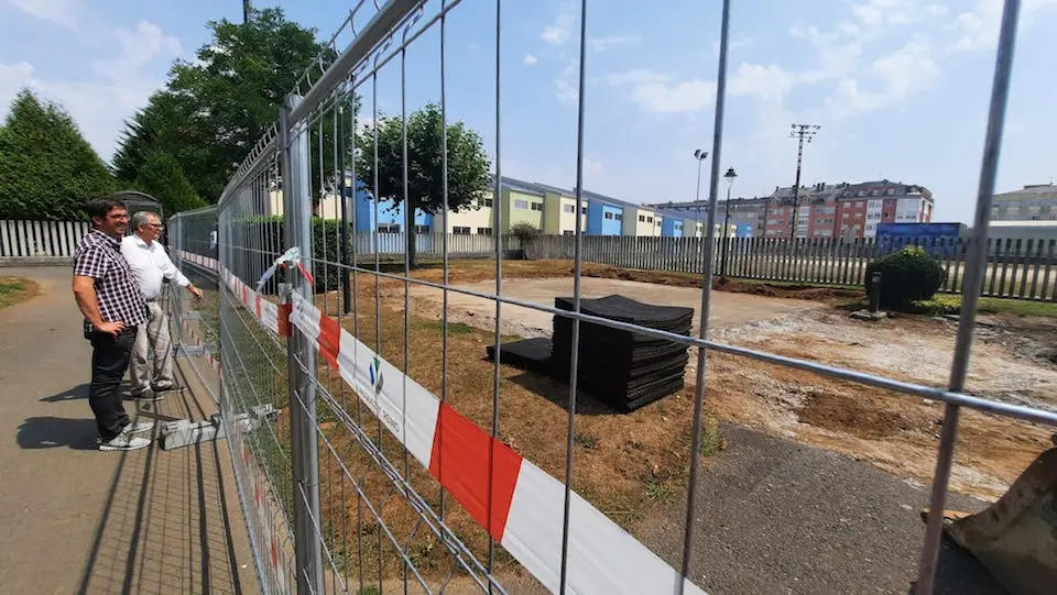 Obras no Parque Infantil de Choris-Carballo