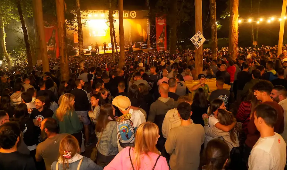 Foton da Festa da Carballeira de Zas