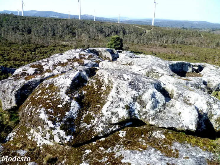 Pedra Santa -Paradela-Dumbria-Foto-MOdesto Garcia Quintans