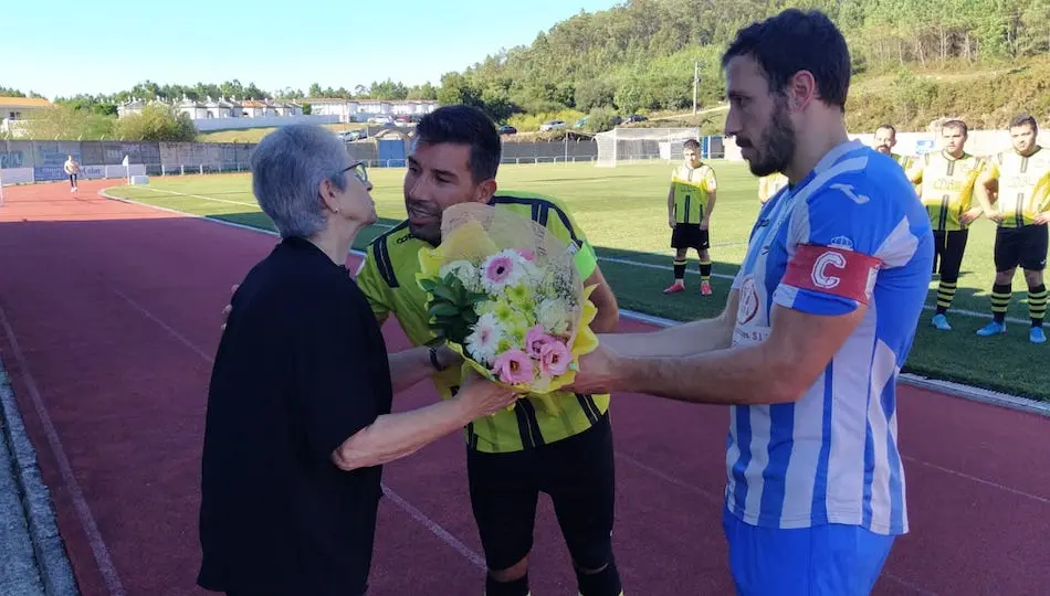 Ameixenda-Corcubion homenaxe a Bruno Castro