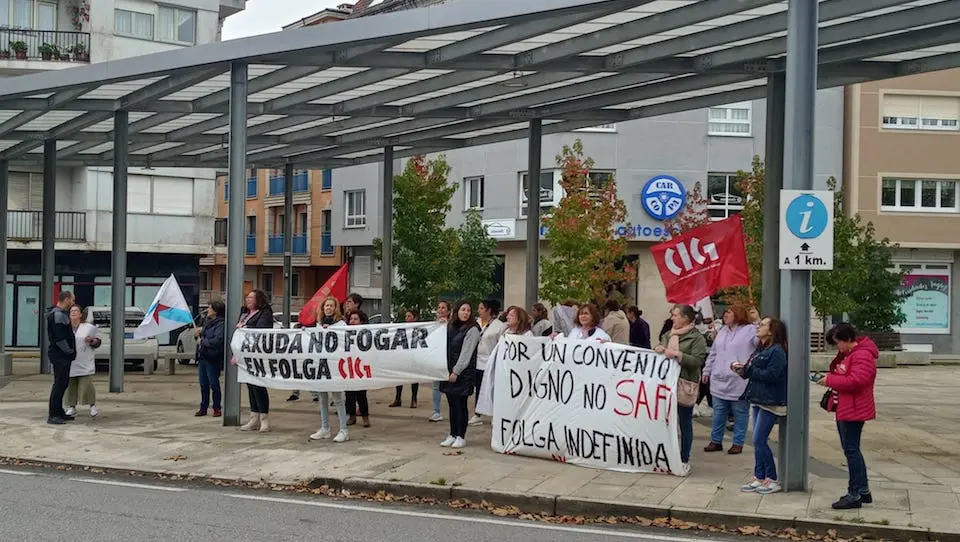 Concentracion das Traballadoras do SAF en Ponteceso