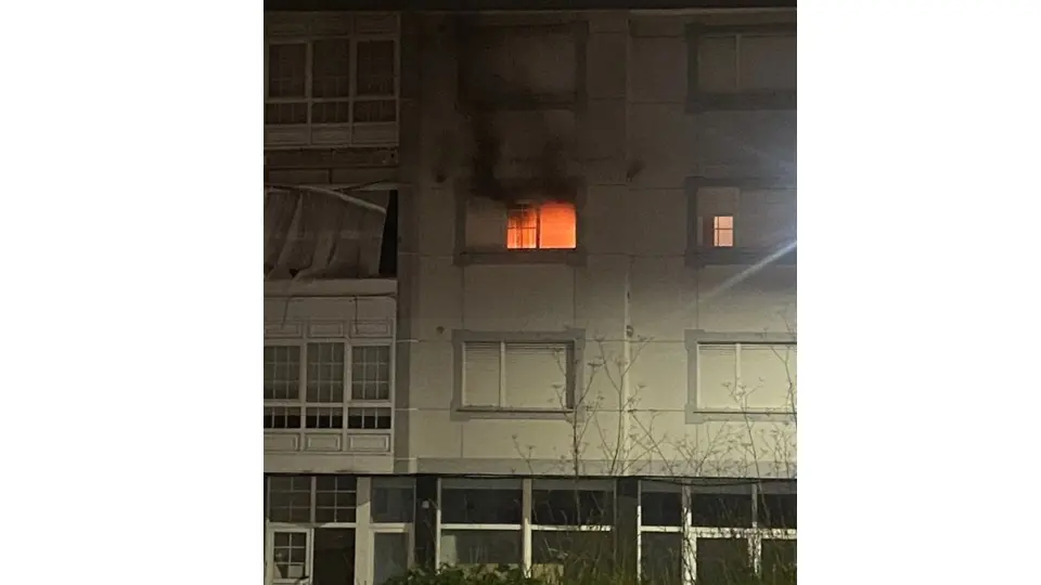 Incendio nun piso de Laxe