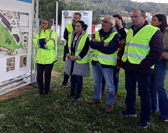 Lamela con Picallo e Dominguez nas obras de saneamento