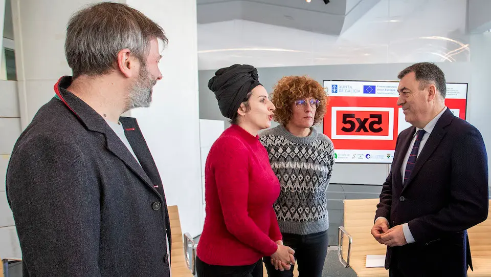 O director da Axencia Galega das Industrias Culturais, Jacobo Sutil, participa na rolda de prensa de presentación do proxecto de dinamización teatral 5x5, integrado no programa Territorio Cultura.