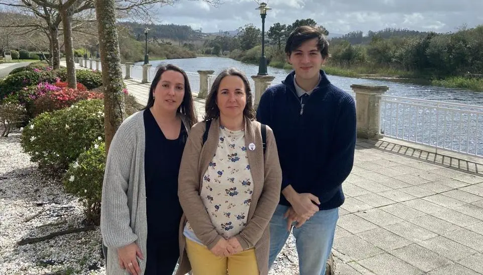 María Vitureira Facal-Fatima Rod e Miguel Pose Amado BNG POnteceso.