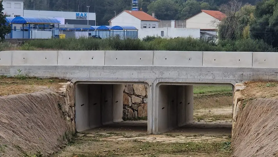 Obras Muino do Quinto Carballo inundacion