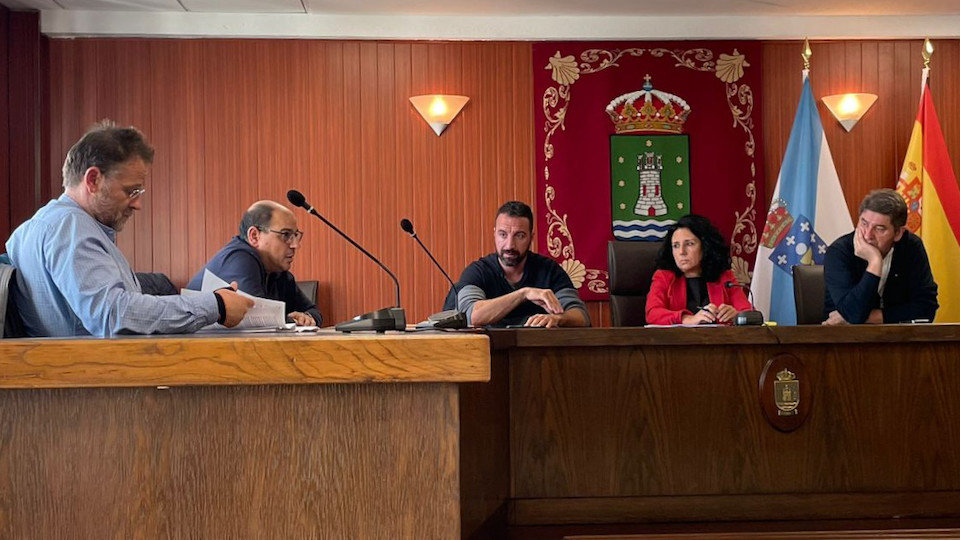 Reunion de XEAL cos alcaldes de Dumbria-Mazaricos e Cee