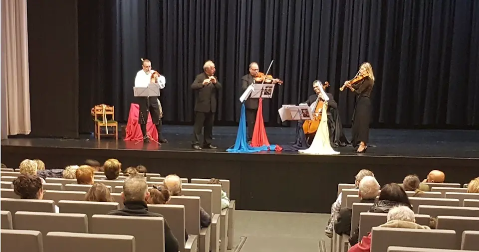 Concerto en Cee da Escola de Musica