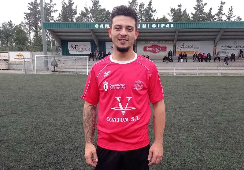 JOnatan Rial Chicha debuta e marca co Malpica