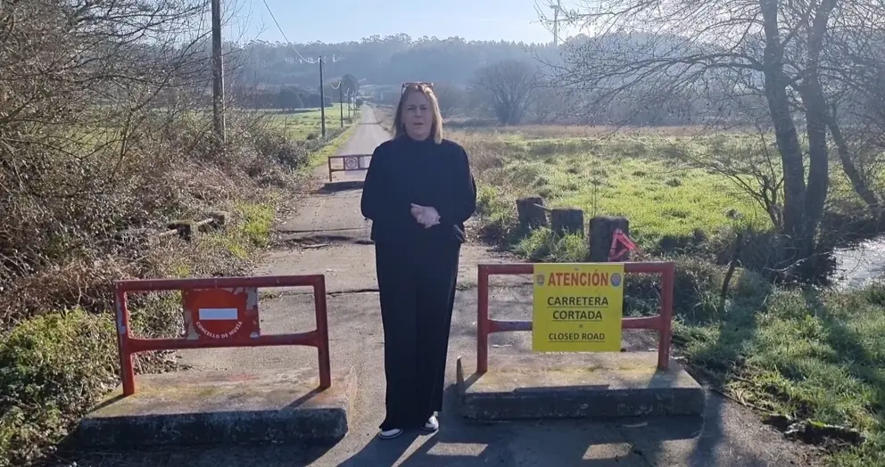 Sandra Vilela na ponte de Vilachan