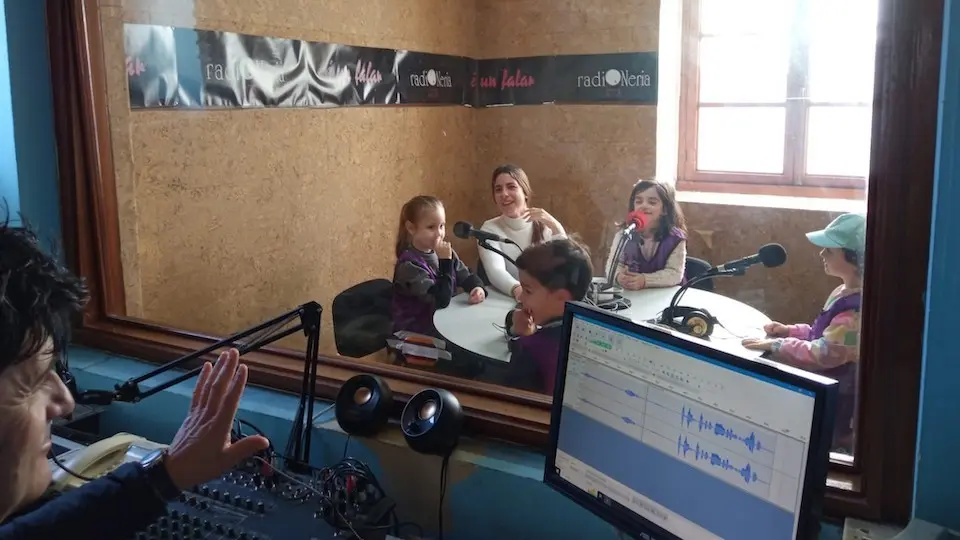 CEIP Praia de Quenxe de Corcubion na radiONeria